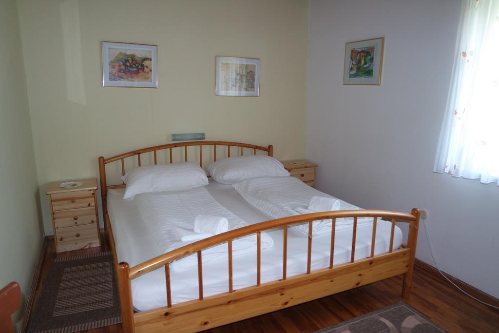 Haus Pock Apartments Presseggersee Room photo